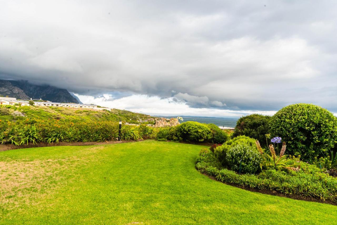 Bayview 305A Apartment Hermanus Bagian luar foto